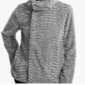 Patagonia Faux Fur Jacket M